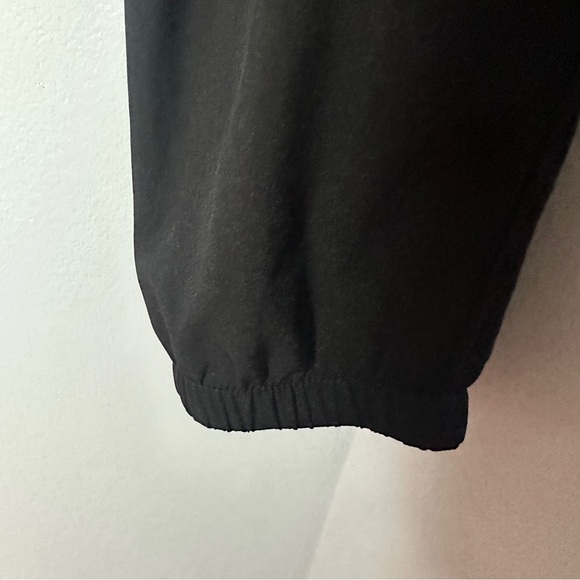 Old Navy Stretch Tech Cargo Jogger Pants for Women Jet Black Size XXL - Picture 12 of 13